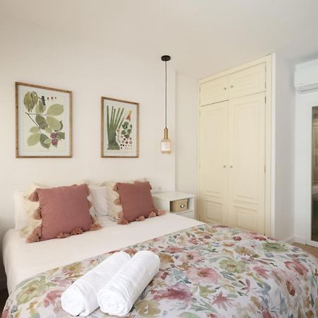 Florit Flats - The Apolo Apartment فالنسيا المظهر الخارجي الصورة