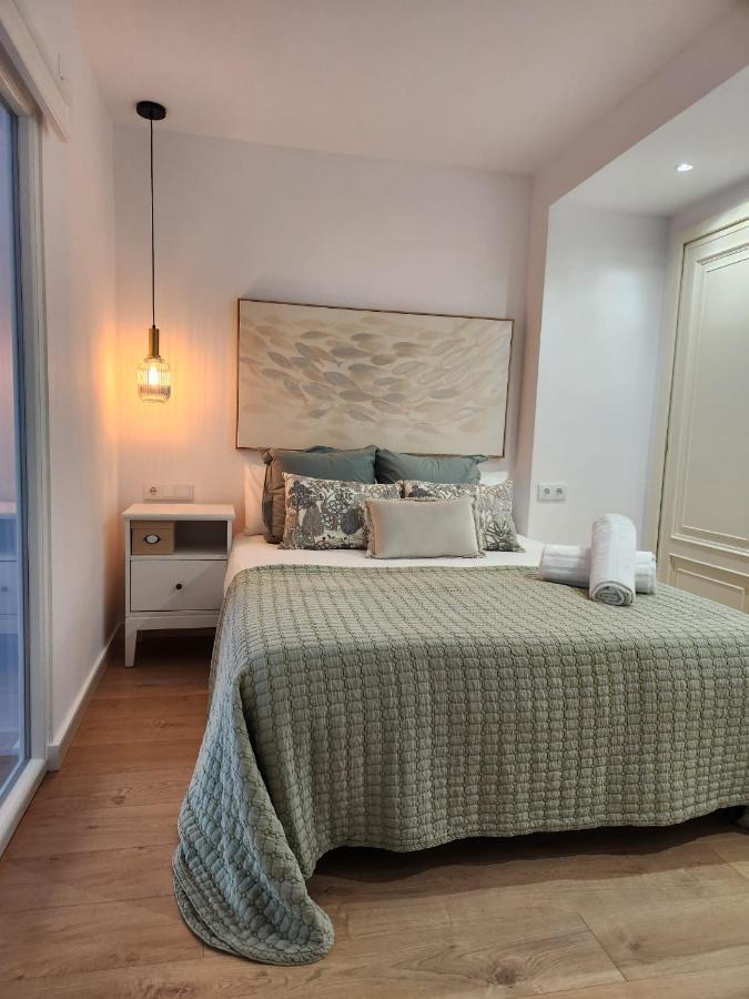 Florit Flats - The Apolo Apartment فالنسيا المظهر الخارجي الصورة