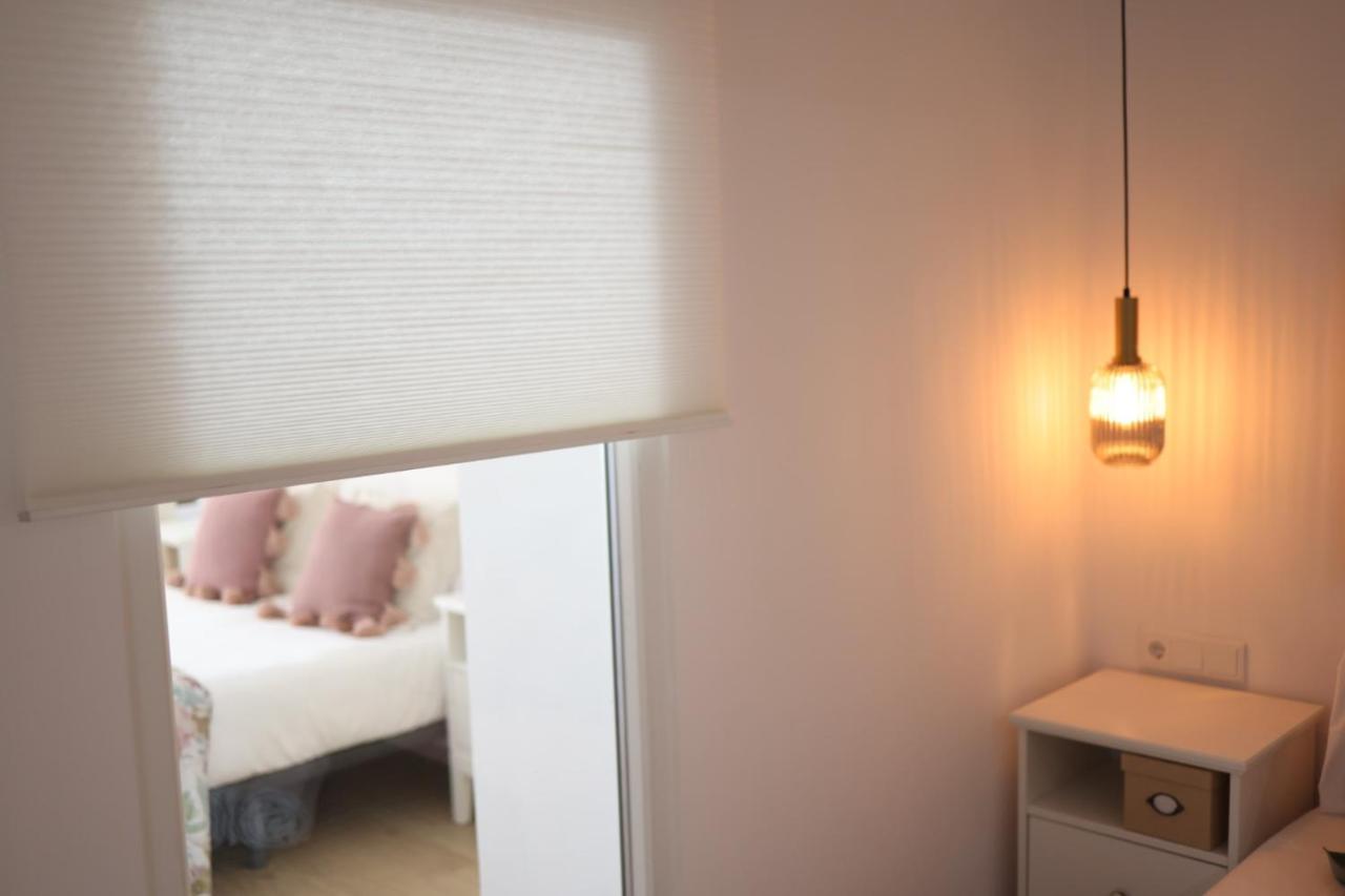 Florit Flats - The Apolo Apartment فالنسيا المظهر الخارجي الصورة